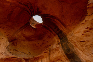 Monument Valley roof hole, native american head in formation