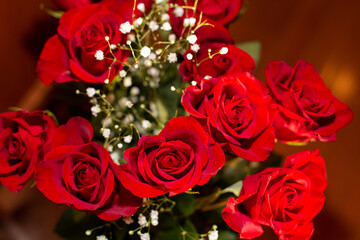 bouquet of red roses in a vase