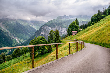 Fototapeta na wymiar Mountain landscape in the bernese Oberland region in the canton of Bern, Switzeland
