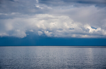 Obraz premium Nuvole sul mare