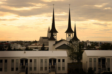 Fototapeta premium Háteigskirkja Church, Reykjavik, Iceland