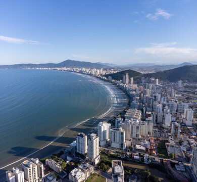 MEIA PRAIA ITAPEMA SC