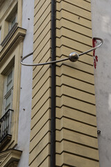 Palazzo con piercing - Torino