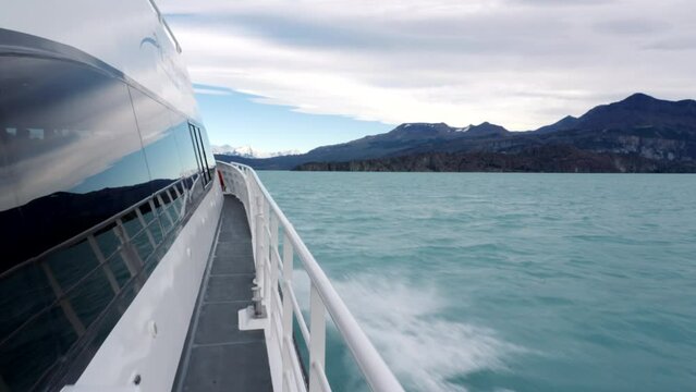 Boat Cruise to the Perito Moreno Glacier, Santa Cruz, Argentina