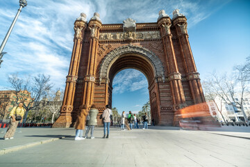 Fototapeta na wymiar Arc de triomf monument, barcelona, spain 