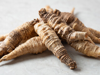 deodeok, mountain herb whose roots have restorative properties