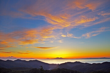 羅臼山からの日の出（羅臼町）