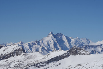 Fototapeta na wymiar Blick auf den Großglockner vom Mölltaler Gletscher, 5. März 2023