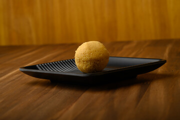Besan ladoo are delicious sweet balls made with gram flour, sugar, ghee cardamoms
