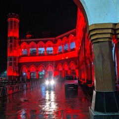 the famous red bridge, beautiful Building, best lighting work