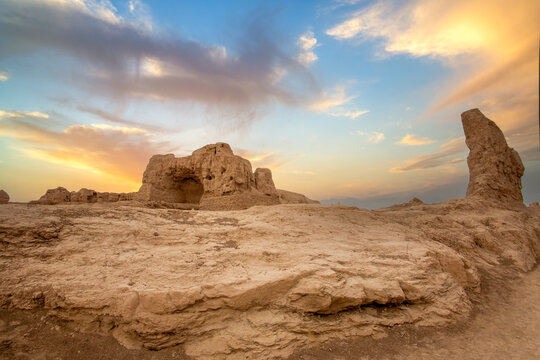 Xinjiang turpan jiaohe city scenery