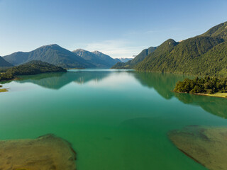 Fototapeta na wymiar Lago Rosselot, Chile