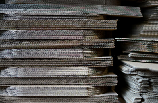 cardboard boxes for delivery