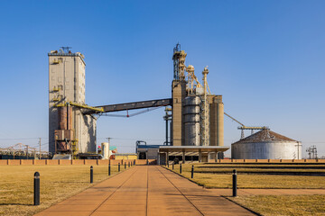 Obraz premium Sunny view of the Cargill