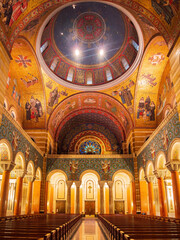 Fototapeta na wymiar Interior view of the Cathedral Basilica of Saint Louis