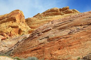 Colorful cliff - Valley of Fire State Park, Nevada