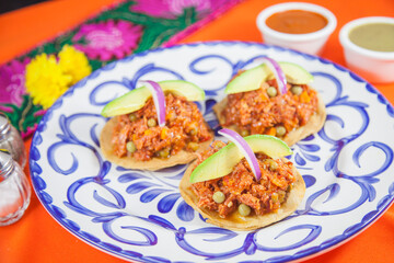 Tostadas, Alta Cocina Mexicana, Platillos