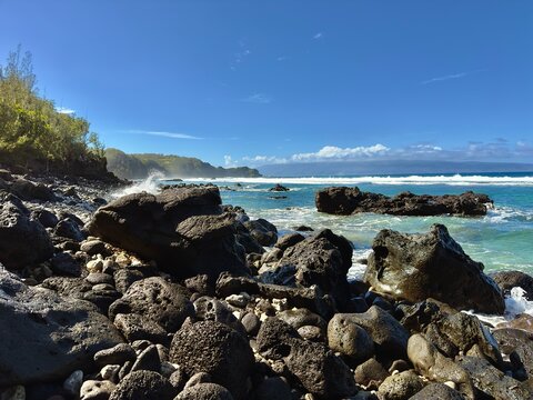 Maui Punalau Beach