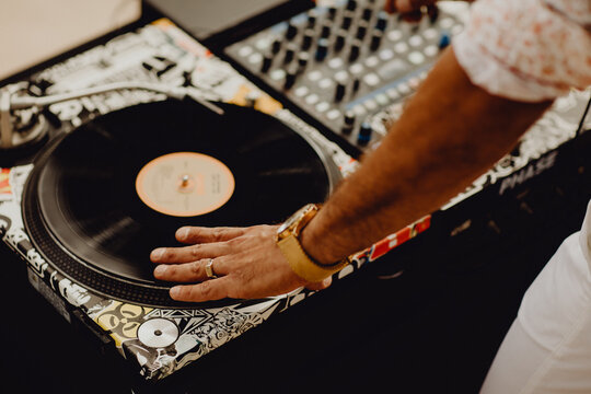 Les platines du DJ