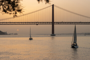 25th of April Bridge - Sunset in Lisbon