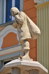 Statue at the old town. Kłodzko, Lower Silesian Voivodeship, Poland. - obrazy, fototapety, plakaty