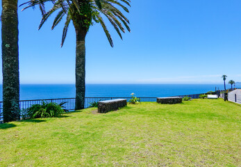 晴れ渡った日南海岸 堀切峠（宮崎県宮崎市）