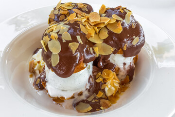 Profiteroles 