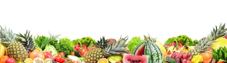 Fototapeta na wymiar Fruit and vegetables isolated
