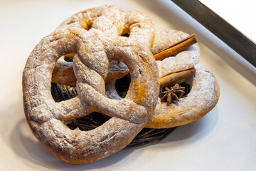 Pretzels lay a table, this is a crisp biscuit baked in the form of a knot