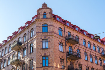 Fototapeta na wymiar Beautiful exterior of a vintage luxury Swedish apartment building