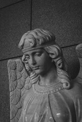 Wept angel statue close up