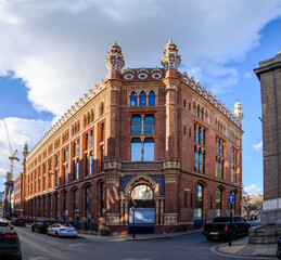 Fototapeta premium A different style architecture of a building on Park square Leeds, West Yorkshire, England.