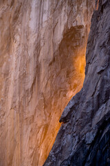 Fototapeta na wymiar red rock climber