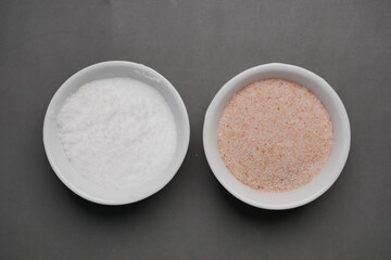 comparing Raw dried pink Himalayan salt with white salt 