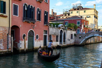 Obraz premium Venice, Italy - Venetian gondolier