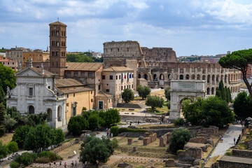 Skyline view of the Roman Forum and Colosseum in the background