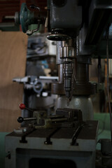 Threaded with radial drilling machine