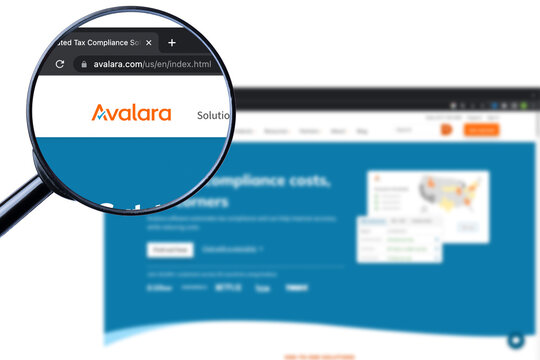 Los Angeles, California, USA - 9 Martha 2023: Illustrative Editorial of Avalara Inc website homepage. Avalara Inc logo visible on display screen.