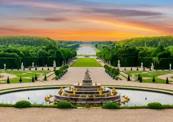 Fototapete Paris Latona fountain and Versailles park landscape at sunset, Paris suburbs, France