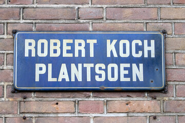 Street Sign Robert Koch Plantsoen At Amsterdam The Netherlands 6-3-2023