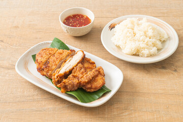 fried chicken with sticky rice