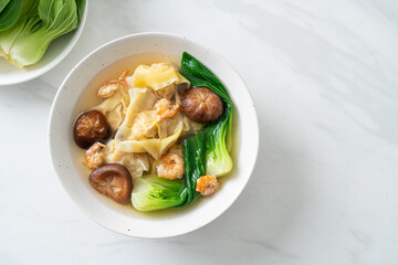 pork dumpling soup with shrimps and vegetable