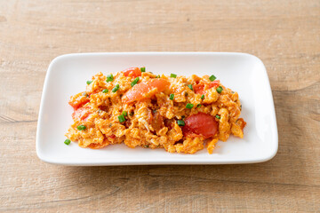 Stir-fried tomatoes with egg or Scrambled eggs with tomatoes