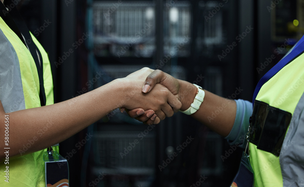 Aufkleber youve got a deal. cropped shot of two unrecognizable female programmers shaking hands in a server ro