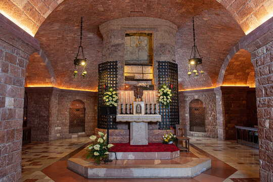 Crypt with the tomb of Saint Francis in the Basilica "San Francesco", Assisi, Italy