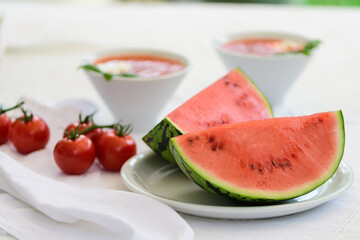Gaspacho de tomate et pastèque