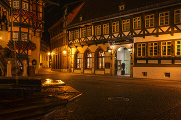 Fototapeta na wymiar Wernigerode, Blick auf Gothisches Haus, Blick auf Rathaus