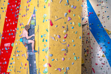 climbing artificial climbing walls with belay rope