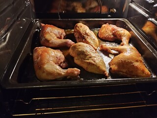 udka kurczaka pieczone w piekarniku - 580145113