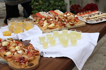 wedding food and drink